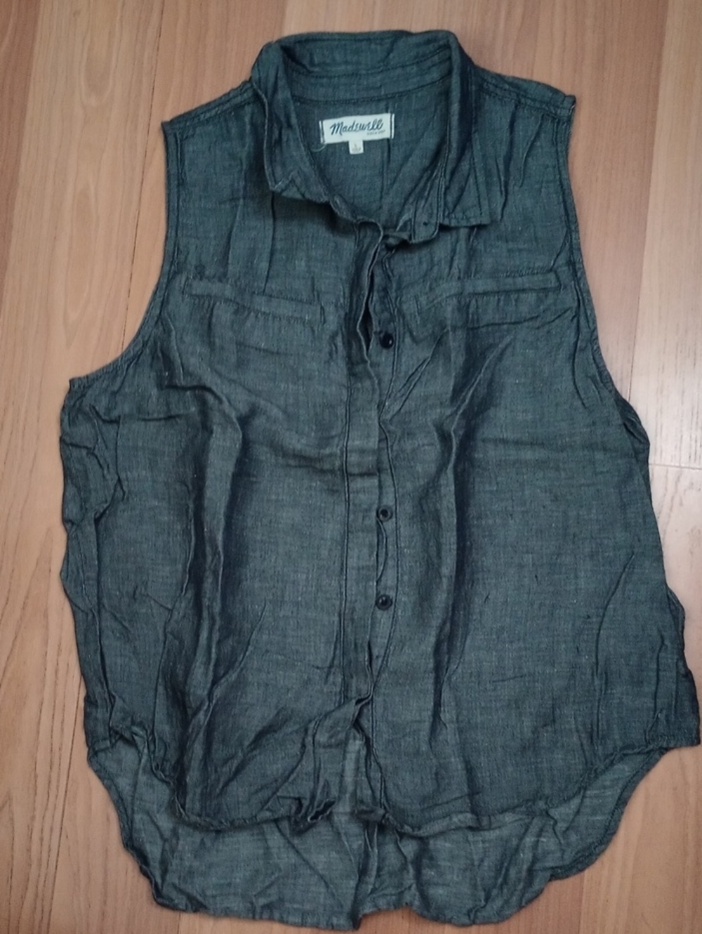 Madewell Sleeveless Button-Front Top